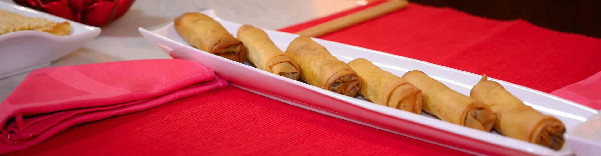 plate of spring rolls